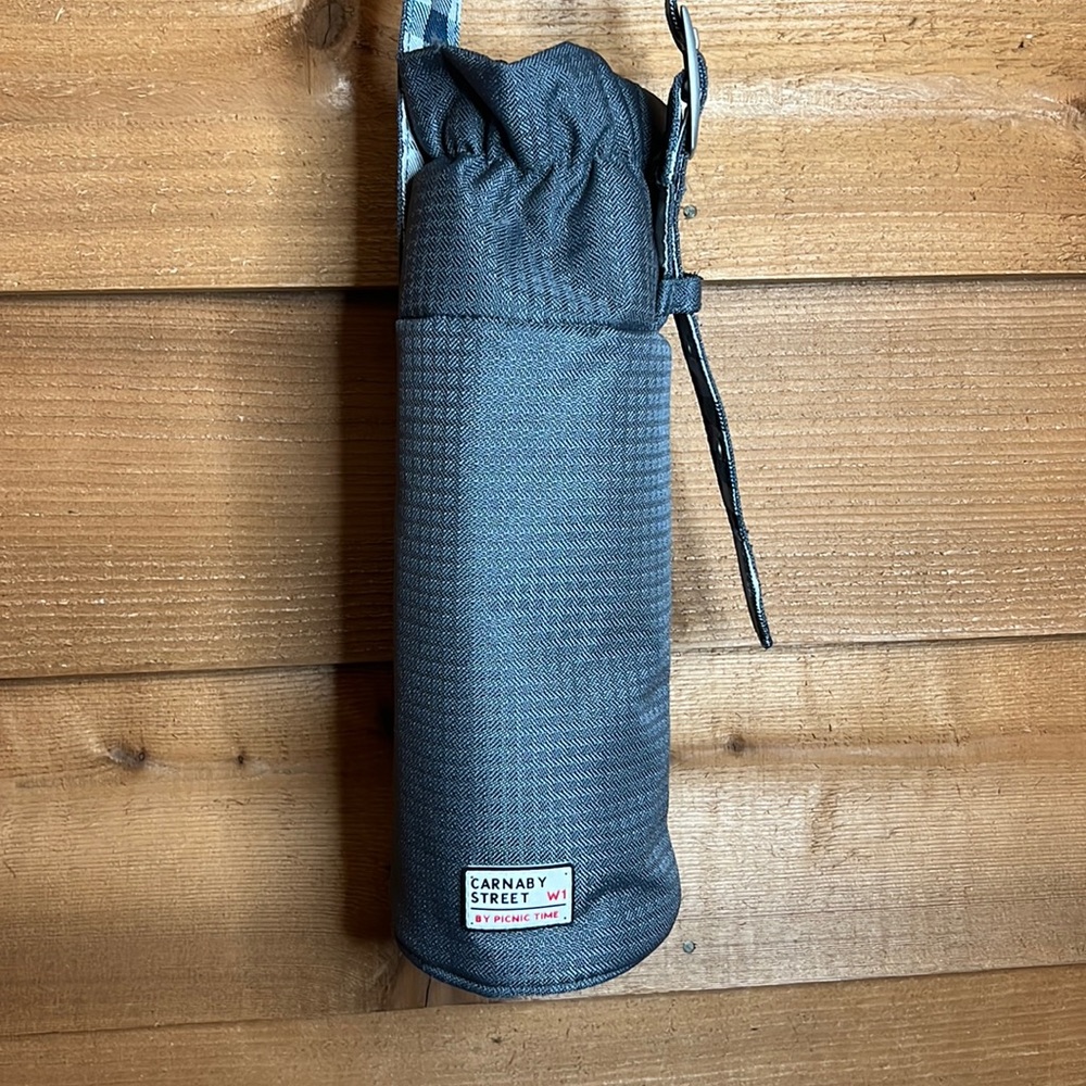 Picnic Time Wine Bottle Insulated Holder Adjustable Strap Plaid Beach Cooler